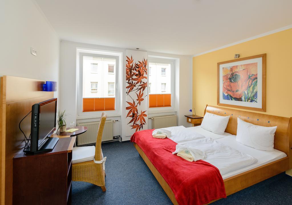 City Hotel-Pension Brandenburg Brandenburg  Bilik gambar